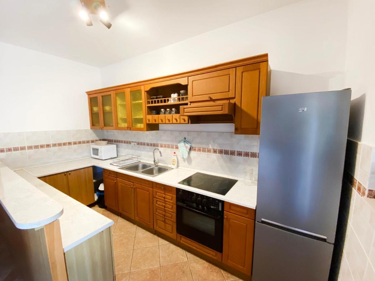 Apartment Arka Vinišće エクステリア 写真