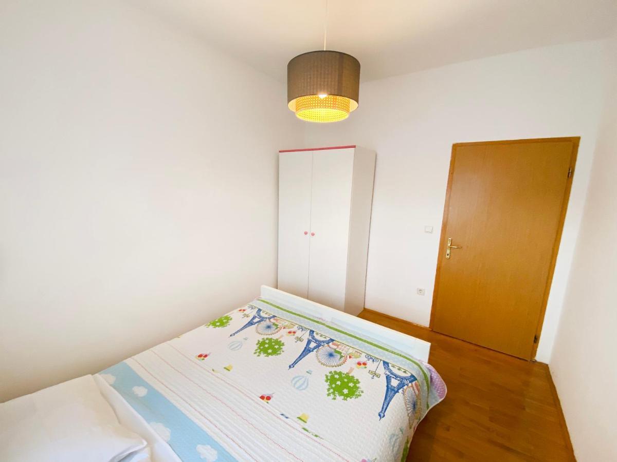 Apartment Arka Vinišće エクステリア 写真