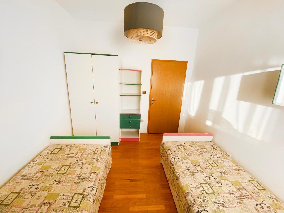 Apartment Arka Vinišće エクステリア 写真